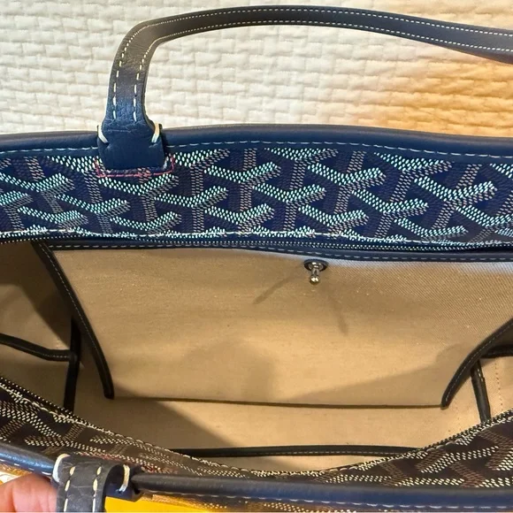 Goyard Blue Chevron Print Saint Louis Tote - Picture 10 of 13